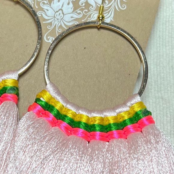 Large Fan Tassel Earrings Pink Hoops Long Smooth Silky Fringe Drop Dangles NWT - Picture 3 of 5